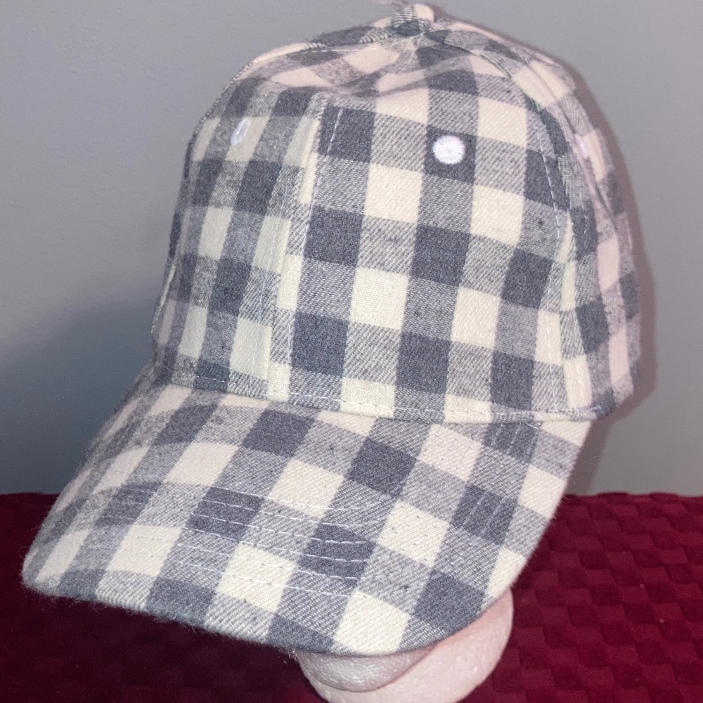 Women’s Cocus Pocus Gray Buffalo Plaid Casual Hat… - image 1